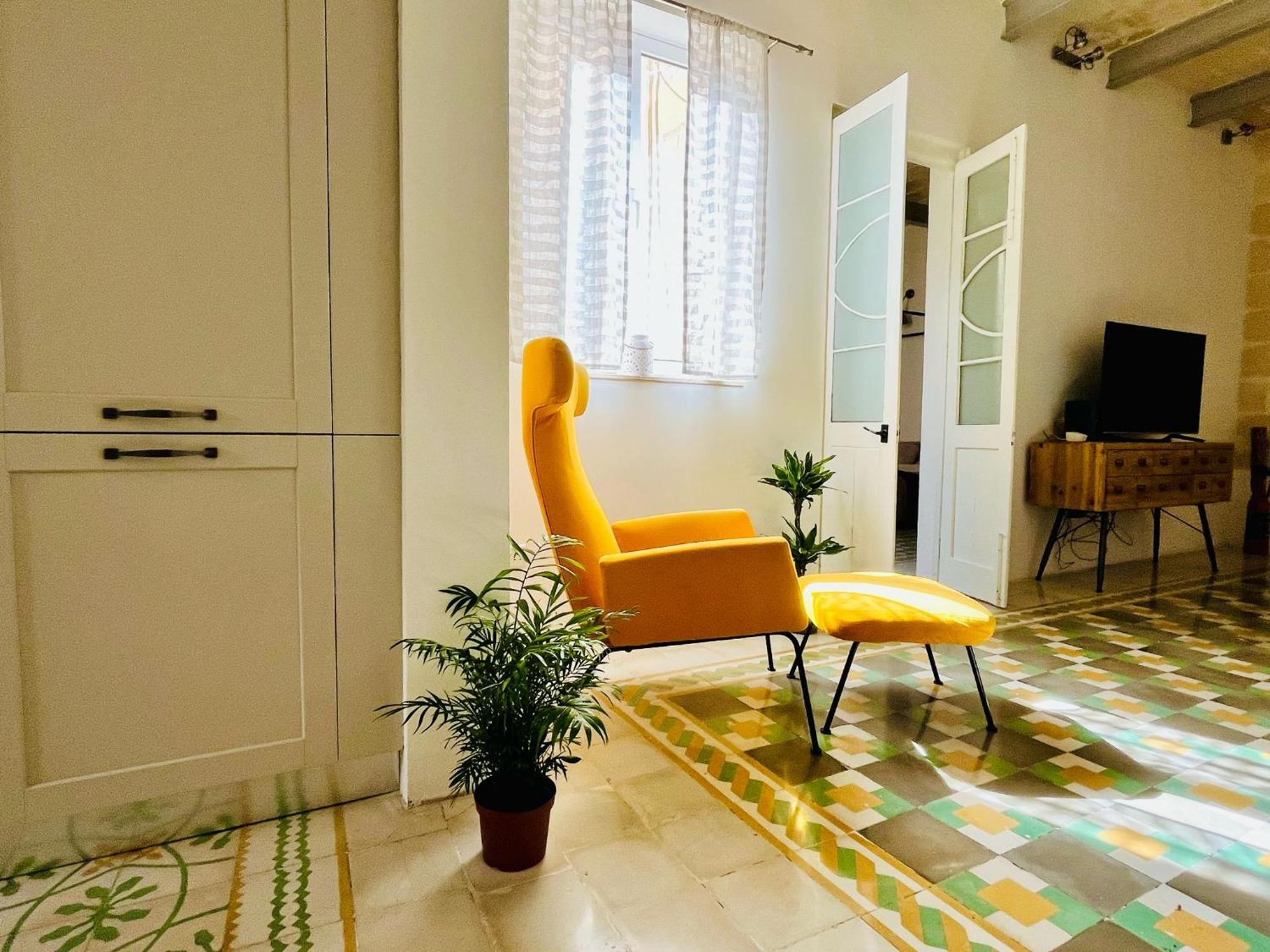 Cozy Charming Apartment In Old Bakery Street Valletta Bagian luar foto